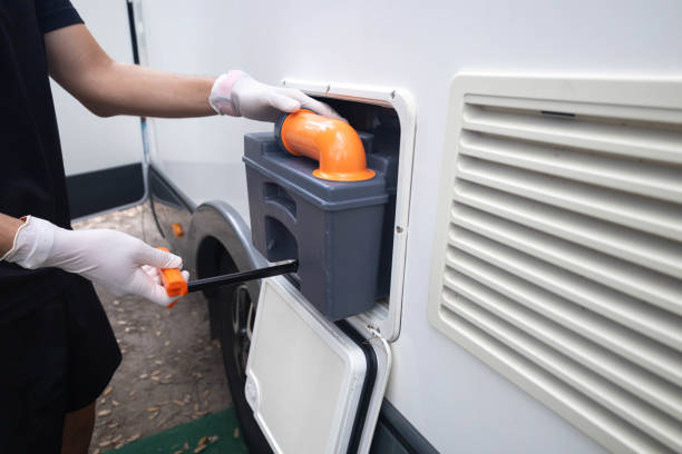 Portable Toilet Options We Offer in Rosanky, TX